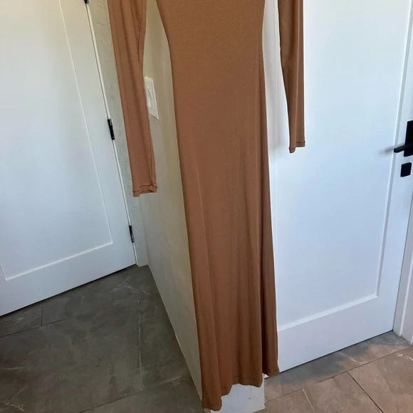 SKIMS Tan Soft Lounge Long Sleeve Dress - Picture 6 of 7